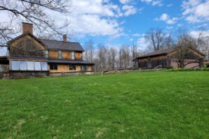 Art at Ridge Way Farm to uplift Appalachian artists, support veteran-oriented service dog program